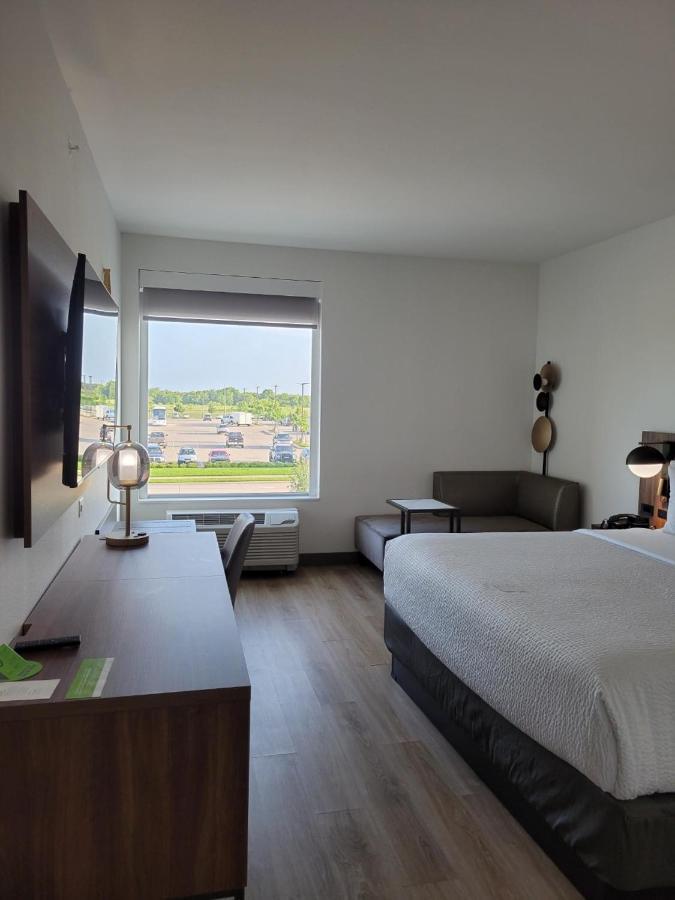 La Quinta Inn & Suites By Wyndham Terrell Eksteriør billede