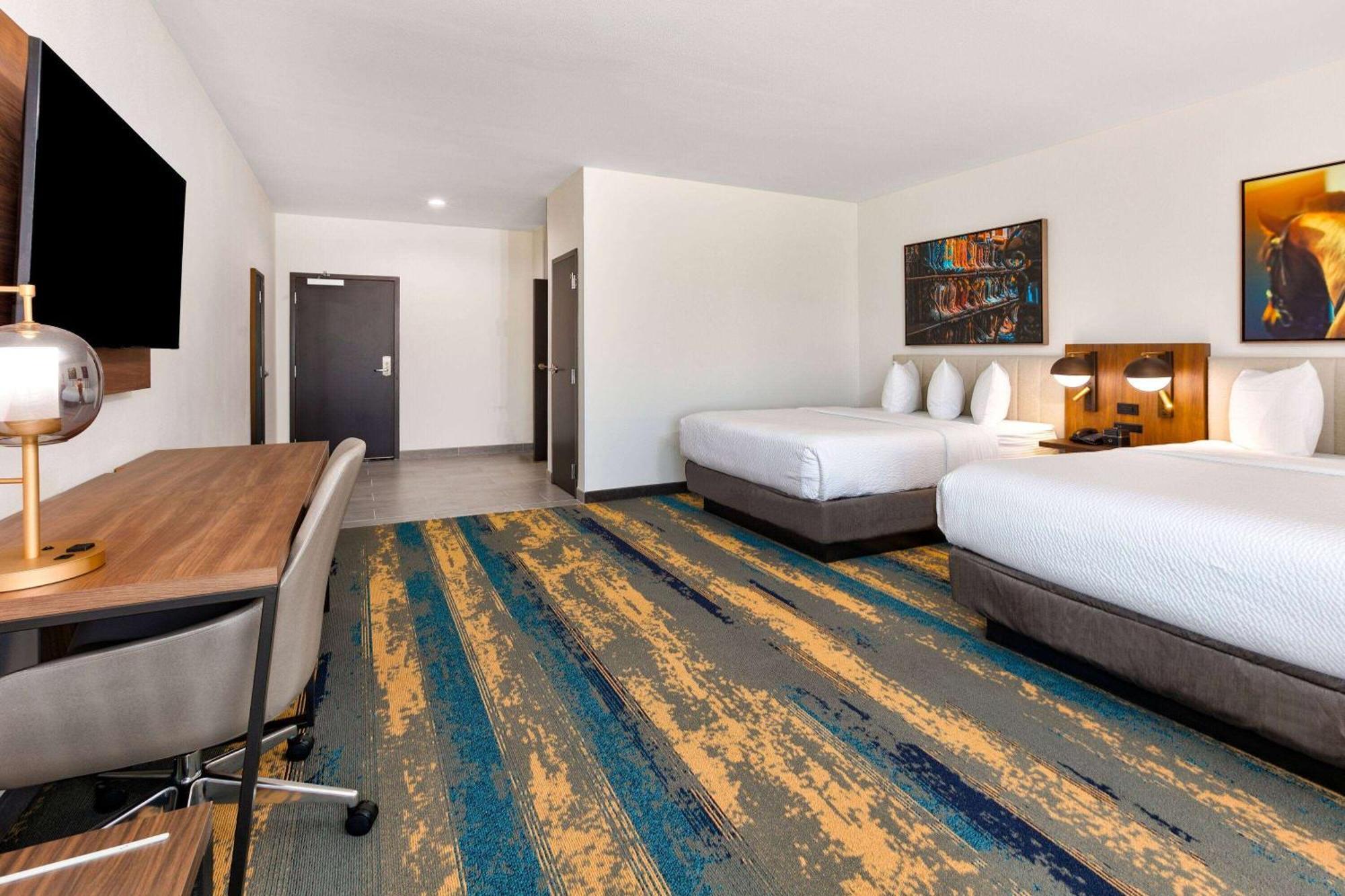 La Quinta Inn & Suites By Wyndham Terrell Eksteriør billede